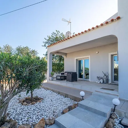 Villa Veneza By Hellovacations Albufeira Exterior photo
